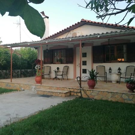 Tota'S Family House, 4 Min Walk To The Beach Levendokhorion Luaran gambar