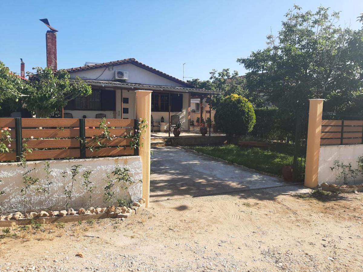 Tota'S Family House, 4 Min Walk To The Beach Levendokhorion Luaran gambar